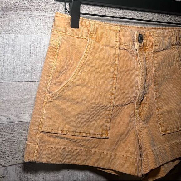 American Eagle Tan Corduroy Super Stretch High Waisted Shorts - Picture 2 of 7